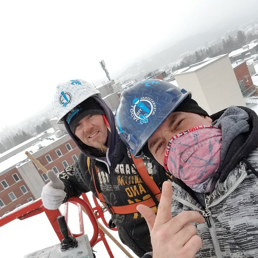 equipe-toitures-holmes-meilleur-Laurentides